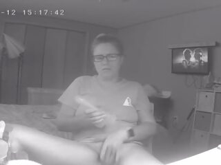 Cachonda adolescente skips homework a masturbarse a adulto película oculto cámara
